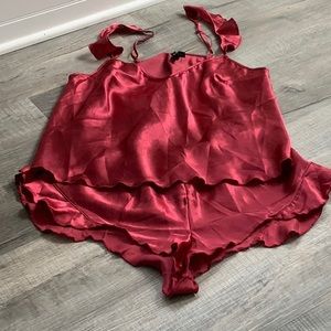 Satin Pajamas set. XL. Cha la la  Cheri Pairs